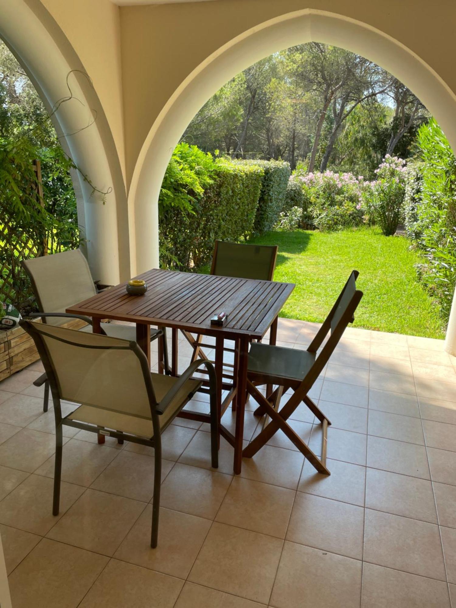 2 Pieces Saint Raphael Renove, Classe 4 Etoiles, 100 M Plages, Piscine, Tennis, Parc, Terrasse, Jardin Privatif Экстерьер фото
